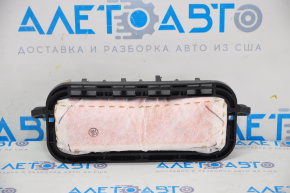 Chevrolet Malibu 16-23 passenger airbag in the dashboard