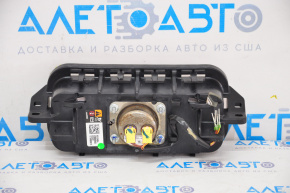 Chevrolet Malibu 16-23 passenger airbag in the dashboard