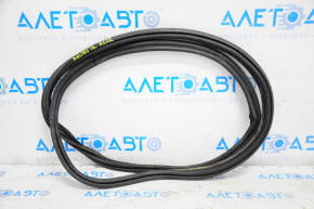 Chevrolet Malibu 16-23 trunk lid seal