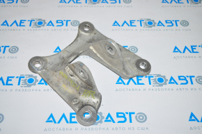 Trailing arm bracket rear right Chevrolet Malibu 16-23