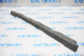 Lower radiator deflector for Chevrolet Volt 11-15