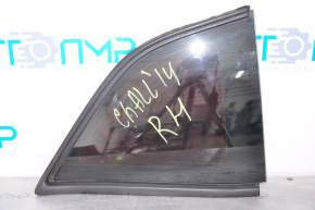 Window blind glass rear right Dodge Challenger 09-14 rubber tear in corner