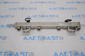 Ford Fusion mk5 13-20 2.5 Fuel Rail