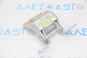 Lower front left door hinge for a Honda Accord 18-22