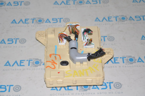 Hyundai Santa Fe 13-14 dashboard fuse box