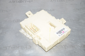 Hyundai Sonata 11-12 hybrid under-dash fuse box