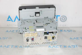 Hyundai Sonata 15-17 radio tape recorder with large touchscreen display