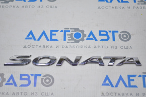 Emblem inscription Sonata trunk lid Hyundai Sonata 15-17