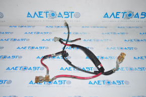 Positive and negative terminals of battery Jeep Compass 11-16