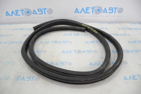 Rear right door seal for Jeep Patriot 11-17