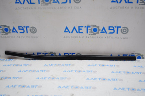 Molding door-glass central rear right Jeep Renegade 15-23