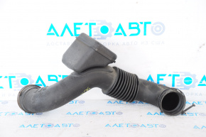 Air duct for the Kia Sorento 10-15 2.4 manifold