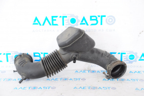 Air duct for the Kia Sorento 10-15 2.4 manifold