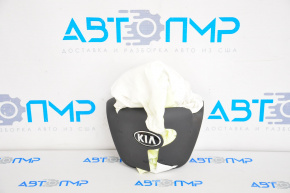 Airbag in the steering wheel driver's Kia Sorento 14-15 rest, shot