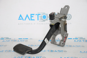 Brake pedal Kia Sorento 10-15