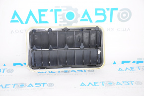Left ventilation shield Kia Sorento 10-15