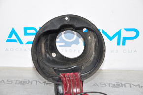 Kia Sorento 10-15 Fuel Filler Door Housing