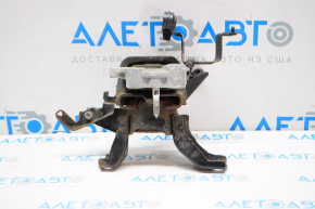 Right engine mount for Lexus CT200h 11-17