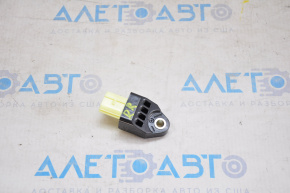 Rear right airbag sensor for Lexus CT200h 11-17