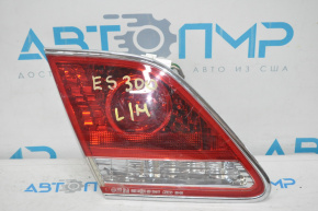 Inner tailgate light, left, Lexus ES300 ES330 04-06