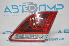 Right inner trunk lid light for Lexus ES300 ES330 04-06