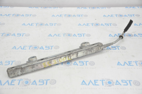 Lexus ES300h Fuel Rail 13-18