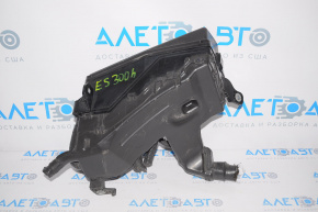 Lexus ES300h Underhood Fuse Box 13-18