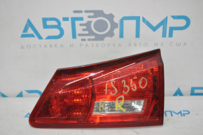 Right inner trunk lid light for Lexus IS250 IS300 IS350 06-08 pre-restyling