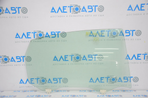 Rear right door glass for a 1998 Nissan Altima