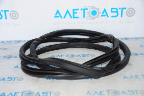 Rear left door seal for Nissan Leaf 13-16 black
