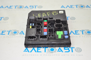 Nissan Leaf 13-14 left underhood fuse box