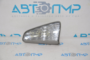 Reversing light left Nissan Murano 03-07