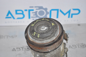 Nissan Rogue 14-20 air conditioning compressor pulley is warped