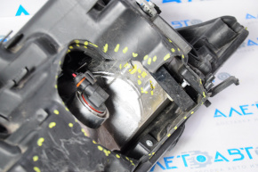 Headlight front left Nissan Rogue 14-16 bare halogen, broken housing, no fasteners, for spare parts