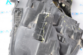 Headlight front left Nissan Rogue 14-16 bare halogen, broken housing, no fasteners, for spare parts