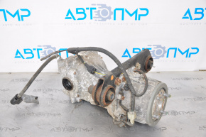 The rear differential of the Nissan Rogue 14-20 is humming.
