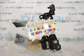 Fuse box under the dashboard Nissan Rogue 14-16