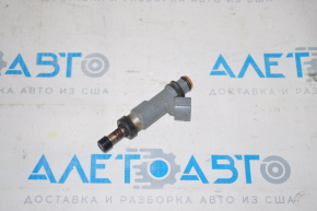 Subaru Outback 15-17 fuel injector