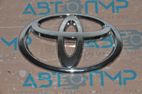Toyota Camry trunk lid emblem v50 12-14 usa