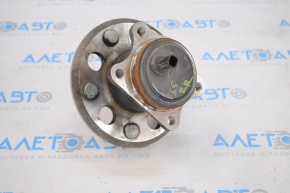 Toyota Camry V55 15-17 rear right wheel hub (USA)