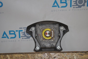 Airbag in the steering wheel of the driver's Toyota Highlander 2001-2007