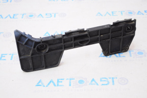 Rear bumper mount, center right, Toyota Highlander 2008-2013