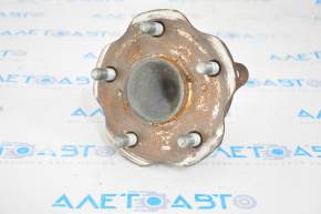 Rear right hub Toyota Highlander 14-19 FWD