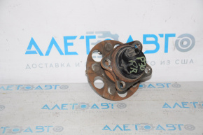 Rear right hub for Toyota Prius 30 10-15