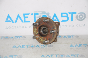 Front right hub for Toyota Prius 30 10-15