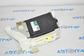 Body Control Module Toyota Prius 30 10-12 with fuse box under the dashboard