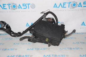 Toyota Prius 30 10-15 underhood fuse box assembly