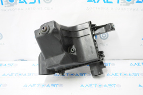 Toyota Prius V 12-17 air filter housing without flow meter