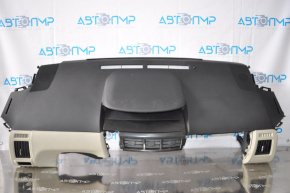 Toyota Prius V 12-16 dashboard without airbag