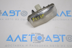 Left tailgate number plate light for Toyota Prius V 12-17